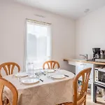 De Celine Villa