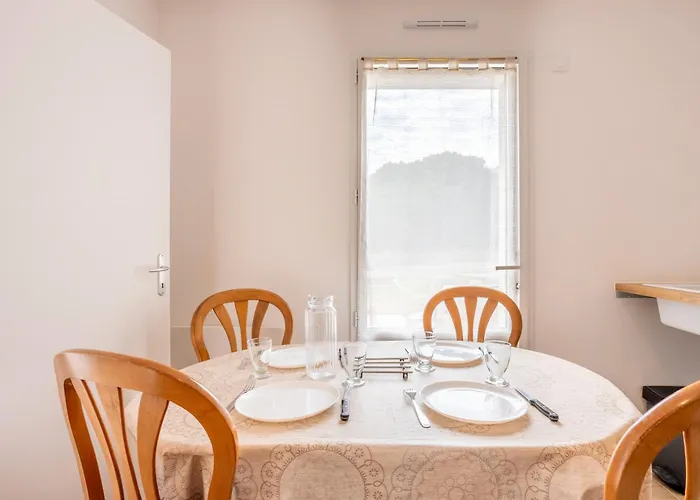 De Céline Hébergement de vacances *