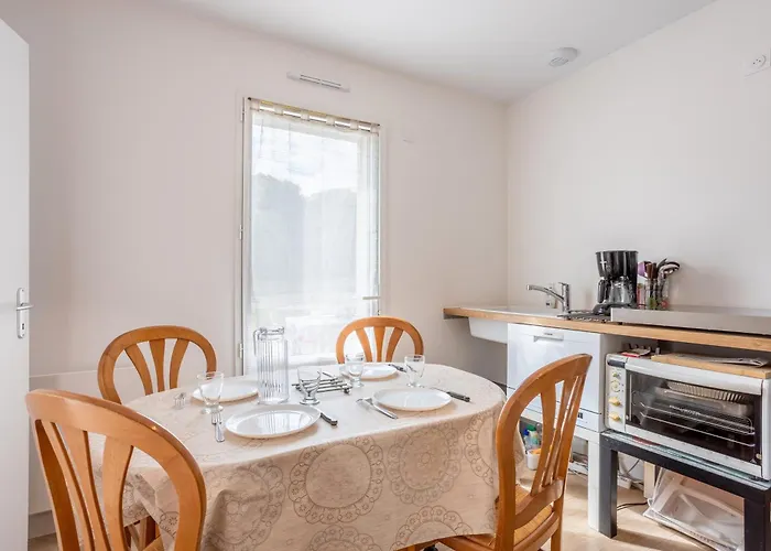 De Celine בית נופש