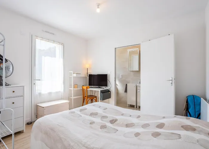 De Celine בית נופש *